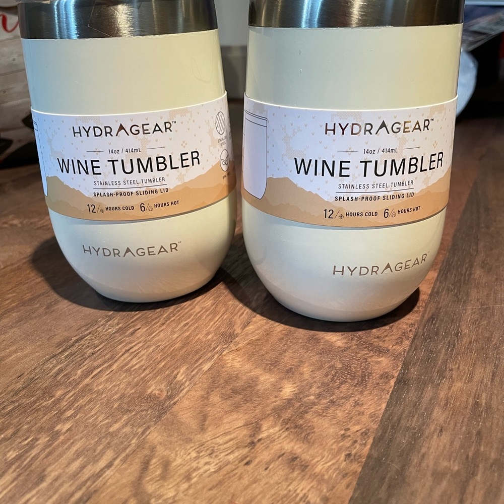 Hydragear wine tumbler set